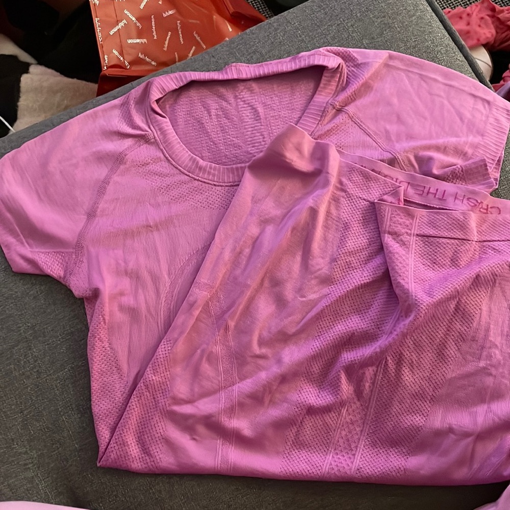 Lululemon Swiftly Tech Crew